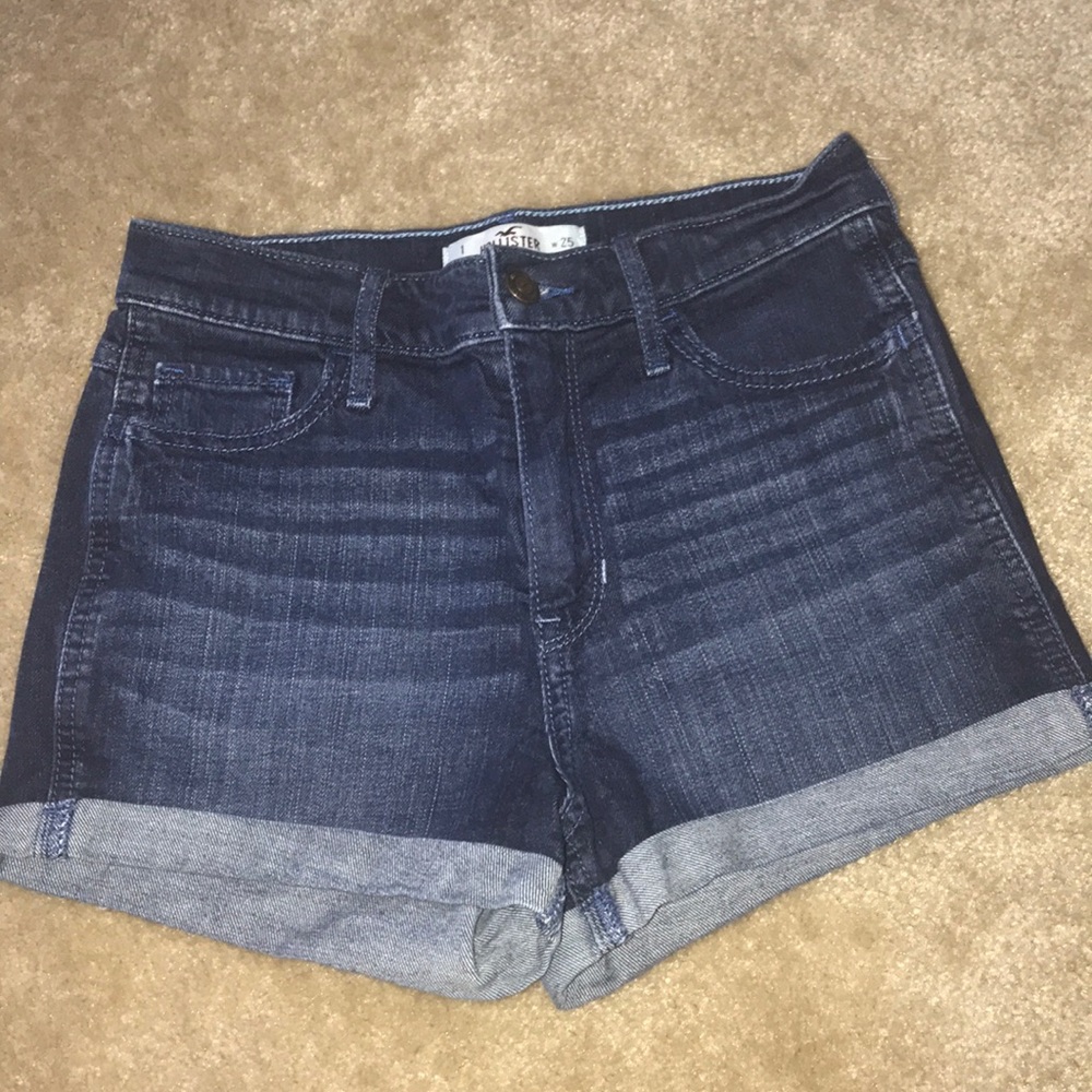 High Waisted Denim Hollister Shorts!